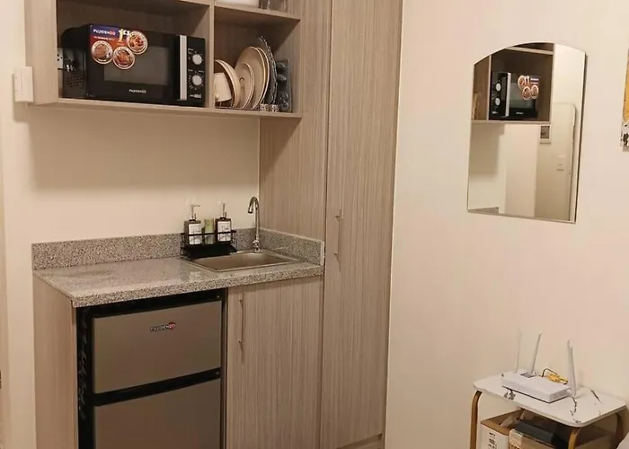 Hotel Goldyrich Staycation Place -urban Deca Tower Cubao Manila