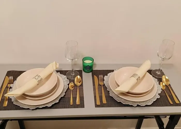 Hotel Goldyrich Staycation Place -urban Deca Tower Cubao