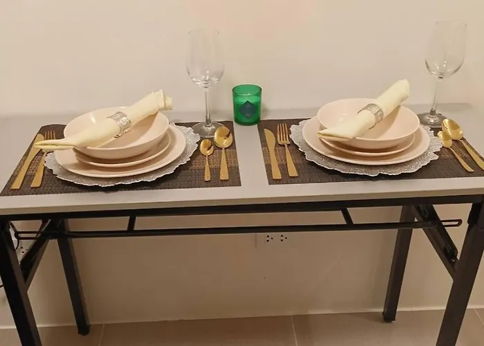 Goldyrich Staycation Place -urban Deca Tower Cubao